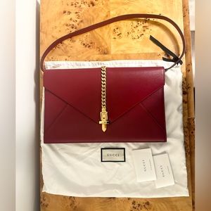 Gucci Red Envelope Twist Lock Bag w/ Removable Strap